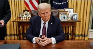 de Trump anuncia oficina religiosa en la Casa Blanca para combatir el sesgo anticristiano