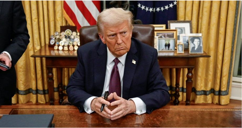 de Trump anuncia oficina religiosa en la Casa Blanca para combatir el sesgo anticristiano