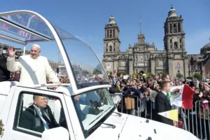 papa-francisco-catedral-mexico.jpeg