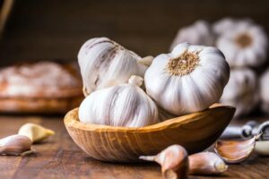 6_-_National_Garlic_Day_2_1728x_3f9e33ba-f5bb-4568-a8f5-c840b7727e91