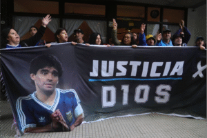 Argentina tira el juicio por la muerte de MaradonaArgentina tira el juicio por la muerte de Maradona
