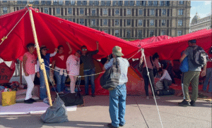 CNTE vs. Gobierno- ¿Qué hay detrás del plantón en el Zócalo?