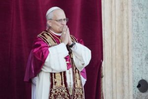 pedro-sanchez-felicita-al-recien-nombrado-leon-xiv_0873c91c-1f5c-4928-a8a3-6a134fda6f19_medialjnimgndimage=fullsize