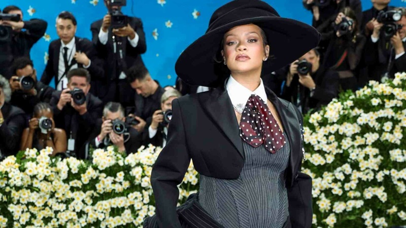 rihanna-anuncia-su-tercer-embarazo-en-la-met-gala-1536x864