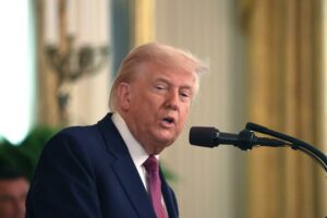 Trump afirma que un ataque israelí a Irán es posible, pero no inminente