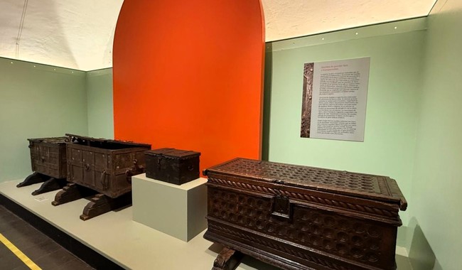Así eran los muebles en la época virreinal- descubre la expo en el Museo del Virreinato