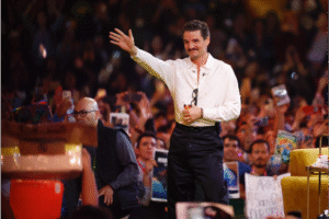 Pedro Pascal emociona a fans en México con adelanto exclusivo de ‘Los 4 Fantásticos’