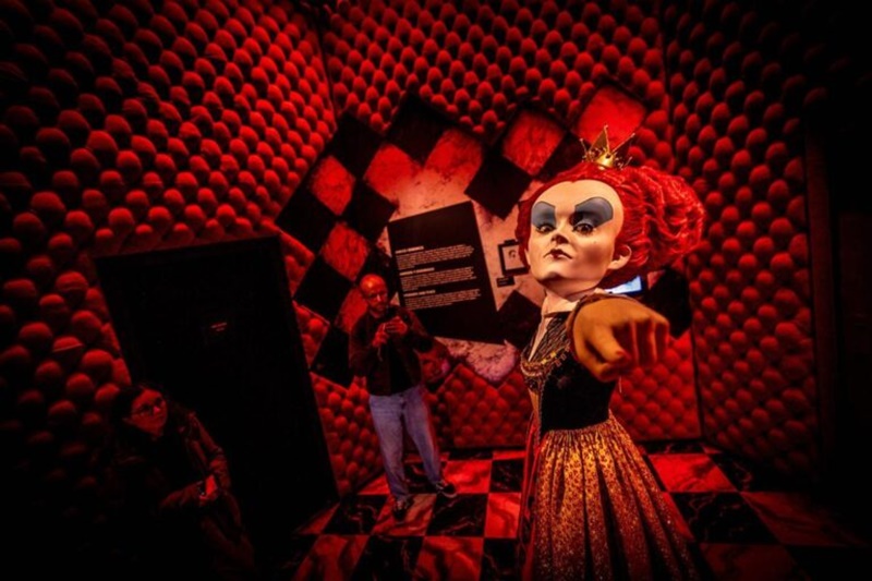 Tim-Burton-El-Laberinto-llega-a-la-Ciudad-de-Mexico-con-una-experiencia-inmersiva-sin-precedentes-768x512