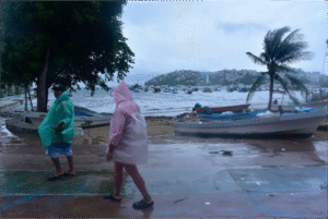 Tormenta ‘Dalila’ arrasa Acapulco y deja viviendas bajo el agua en tres estados