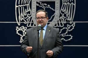 carlos-lomeli-unam-1536x1024