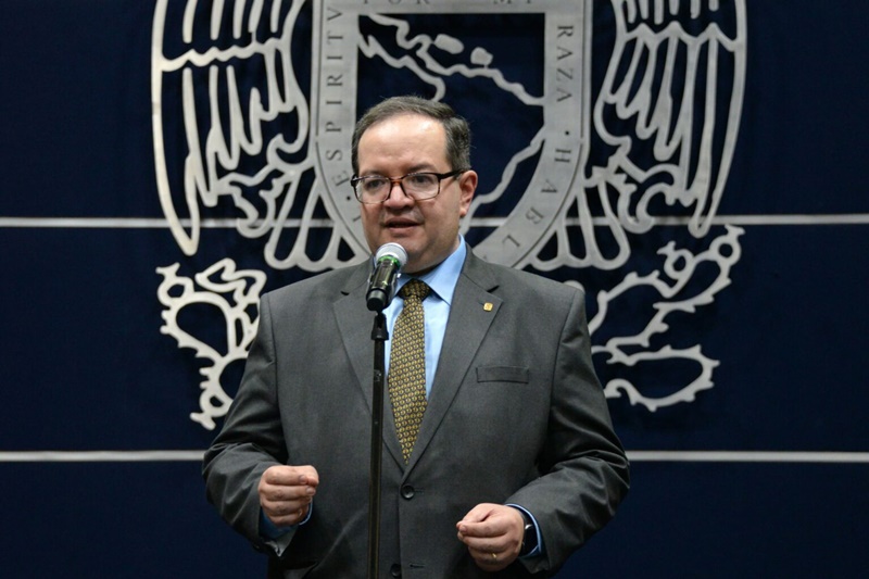 carlos-lomeli-unam-1536x1024