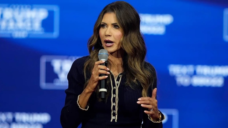 cnne-1779816-kristi-noem