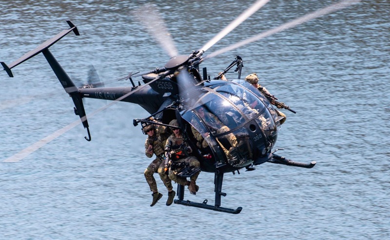 helicoptero-mh-6-little-bird