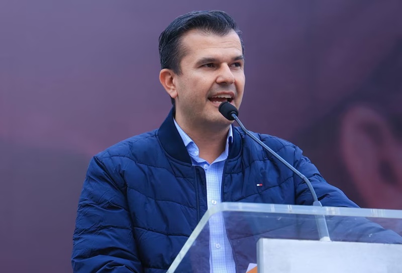 M2W2W25JFVES3PF52YHDMSXIM4