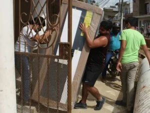 entrega-de-estufas-colchones-y-refrigeradores