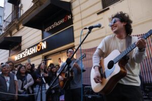 692de4d6ac2b9693481925