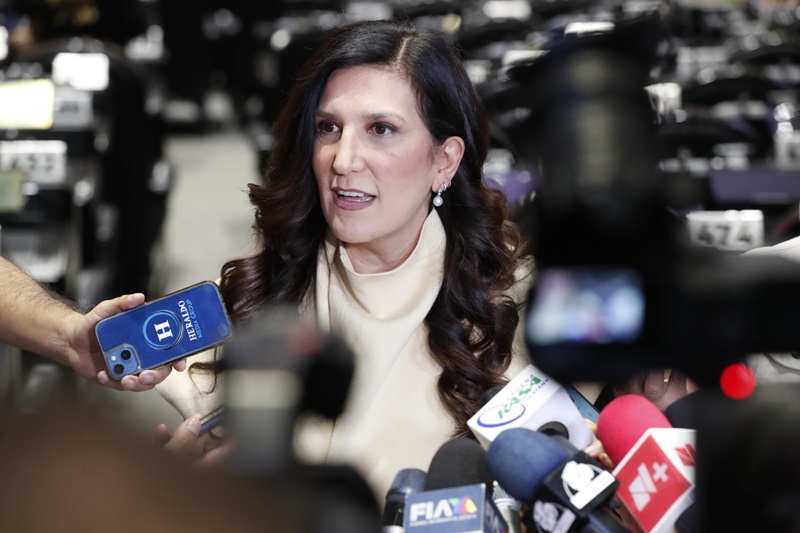 a648255c-c741-45ab-9e29-f0a18d881c42