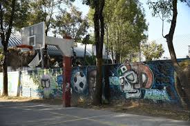 images - 2025-12-12T084514.812