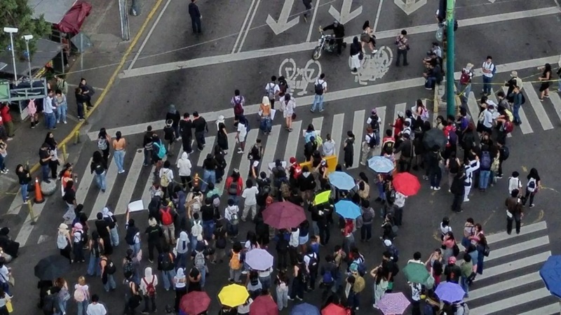 Bloqueo20Insrugentes20su20con2010