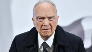 QuiA9n20Alejandro20Manero