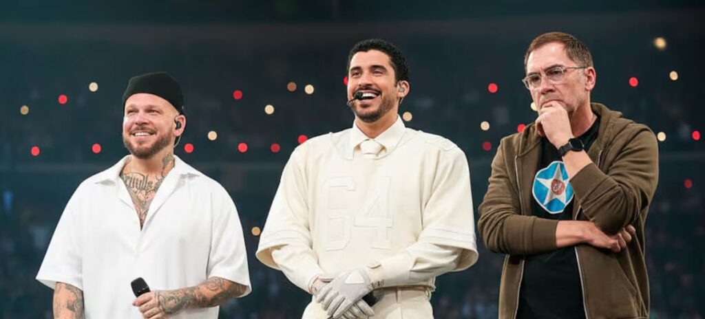 Bad Bunny y Javier Bardem en “Porto Rico”