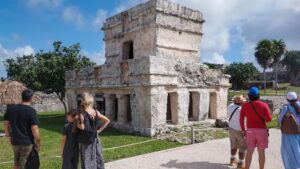 AOBL7RQQHVBJDCBF6FD3WVAQVU