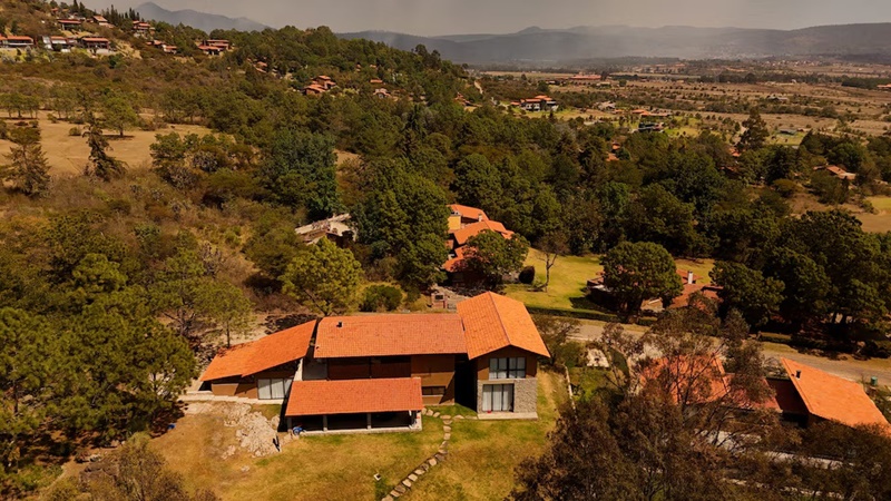 DMUGEZCUEFES3NLB3CDHIZQ2EY