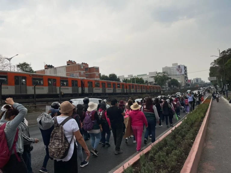 f768x1-839797_839924_5050